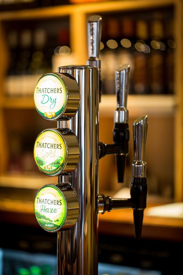 Hotel Darlington Arms Redhill  Zewnętrze zdjęcie